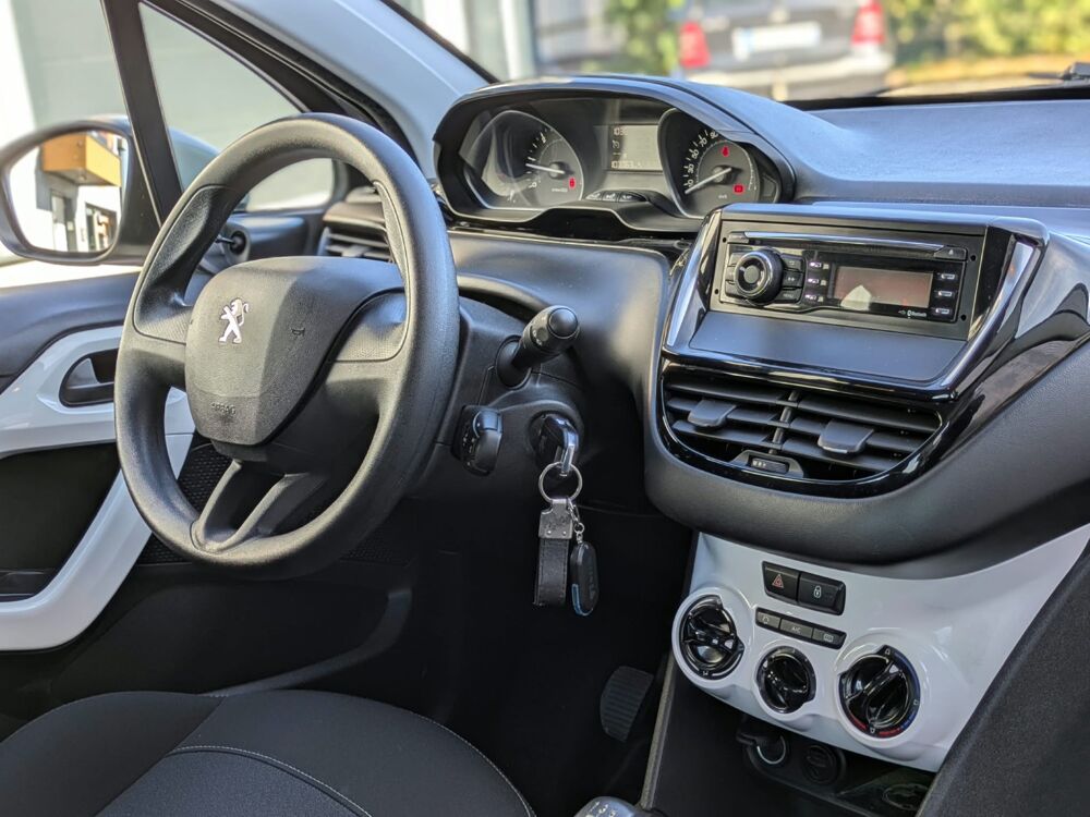 208 GENERATION-I 1.6 BLUEHDI 75ch LIKE 2018 occasion 25300 Pontarlier