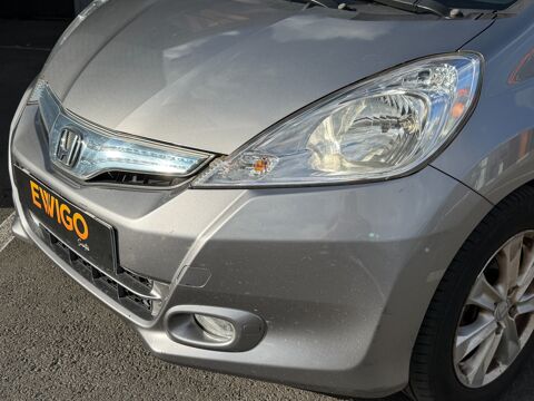 Jazz LUXURY 1.4 IVTEC 100H 90 ch HYBRID FULL-HYBRID BVA 2011 occasion 17100 Saintes