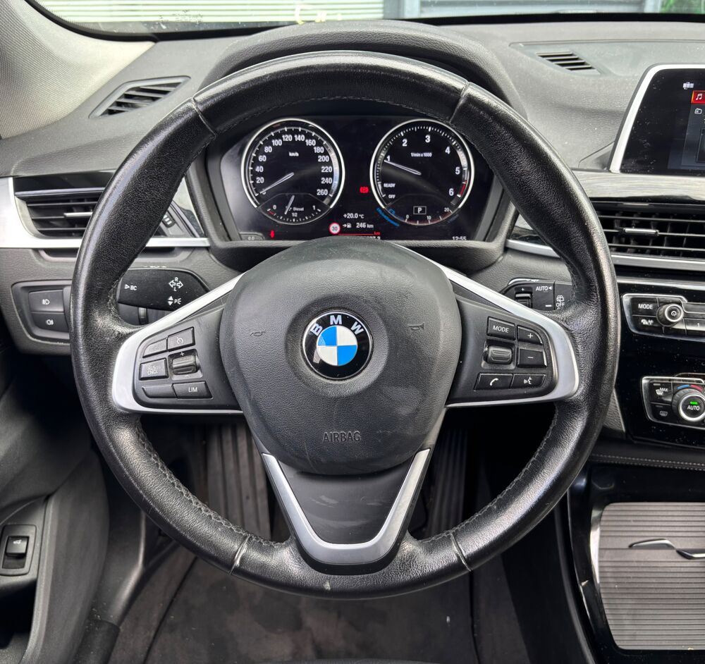 X1 1.8 D X DRIVE 150 Ch X LINE - Attelage - Cam&eacute;ra - Si&egrave;ges cha 2019 occasion 44220 Cou&euml;ron