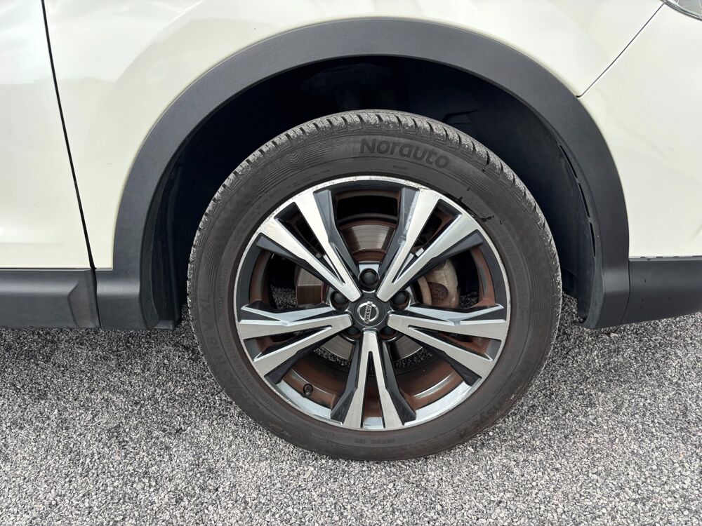 Qashqai GENERATION-II 1.2 DIG-T 115ch N-Connecta Pack Design 2018 occasion 64122 Urrugne