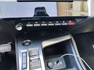 308 GENERATION-III 1.6 180cH HYBRID 12.4KWH ALLURE PACK EAT/ENTR 2022 occasion 74600 Seynod
