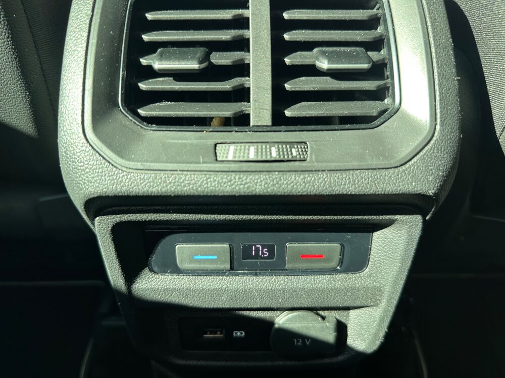 Tiguan 1.5 TSI 130ch TRENDLINE / APPLE CARPLAY / SIEGES CHAUFFANTS 2019 occasion 38420 Le Versoud