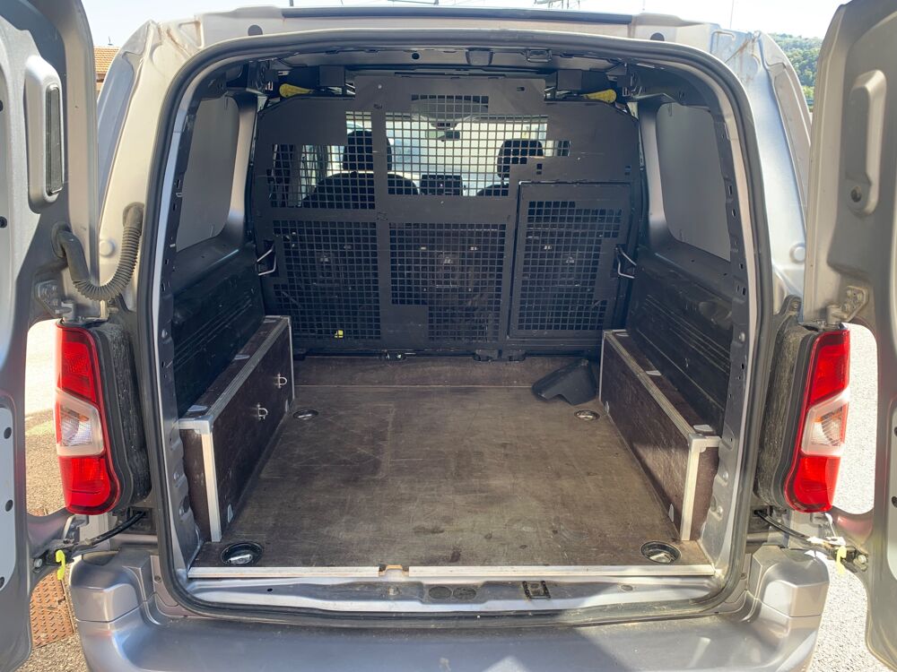 Berlingo VAN CABINE APPROFONDIE R&eacute;tractable 1.5 BLUEHDI 130ch/ Prix 2024 occasion 69420 Ampuis