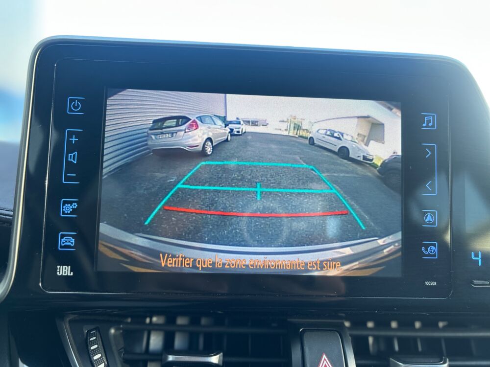 C-HR 1.8 HSD 122H 100 FULL-HYBRID 4X2 E-CVT BVA / CAMERA DE RECUL 2017 occasion 47000 Agen