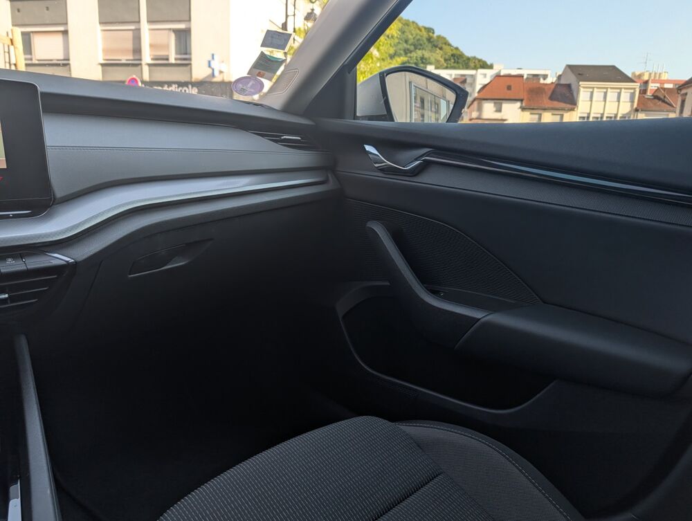 Octavia COMBI 1.4 TSI 204ch HYBRID PHEV 13KWH AMBITION DSG - CARPLAY 2021 occasion 57600 Forbach