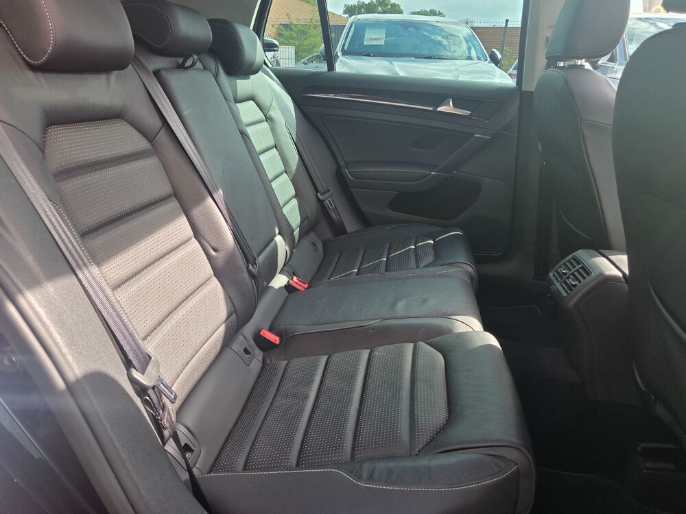 Golf 2.0 TDI 150 Cv CARAT EXCLUSIVE AVEC PACK R-LINE EXTERIEUR DS 2019 occasion 33210 Maz&egrave;res