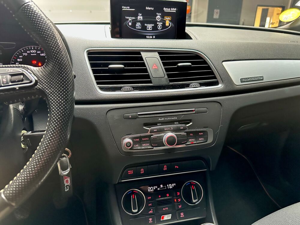 Q3 2.0 TDI 150 S-LINE QUATTRO 2015 occasion 55430 Belleville-sur-Meuse