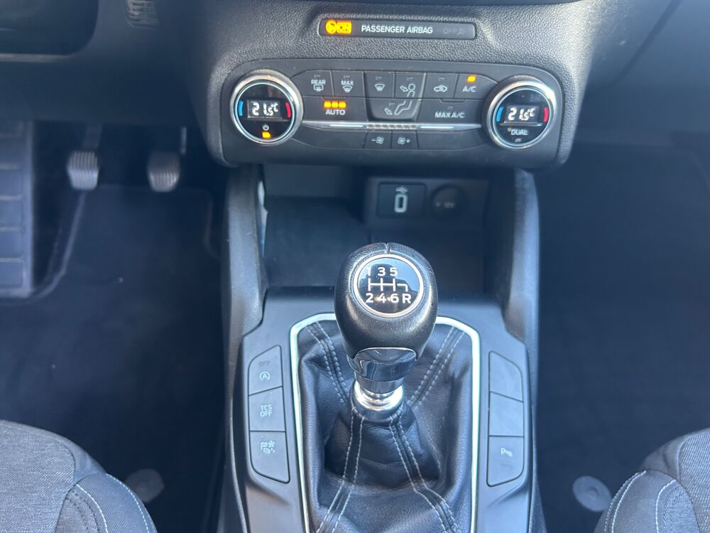 Focus 1.0 ECOBOOST 125CH ACTIVE / ATTELAGE / ENTRETIEN CONSTRUCTEU 2019 occasion 47000 Agen