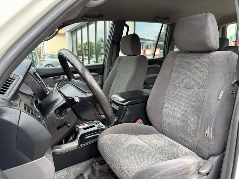 Land Cruiser LWB 3.0 D4D 175 CH CRUISER GX 4X4 ATTELAGE 2008 occasion 40000 Mont-de-Marsan