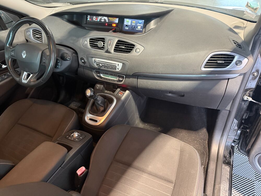 Grand scenic IV 1.2 TCE 130 ch ENERGY LIMITED 2015 occasion 65290 Juillan