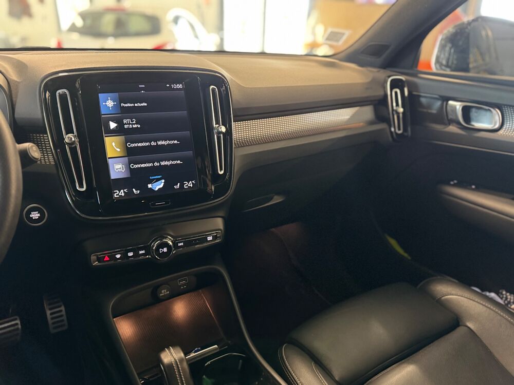 XC40 2.0 D3 150 Ch R DESIGN - 2WD GEARTRONIC8- ATTELAGE ELEC - HA 2021 occasion 79000 Niort