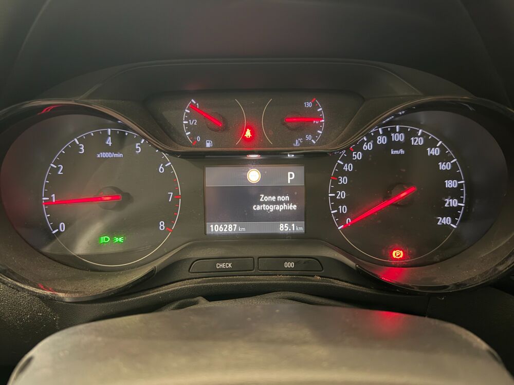 Crossland X 1.2 TURBO 110ch DESIGN 120-ANS - ETHANOL 2019 occasion 81990 Puygouzon