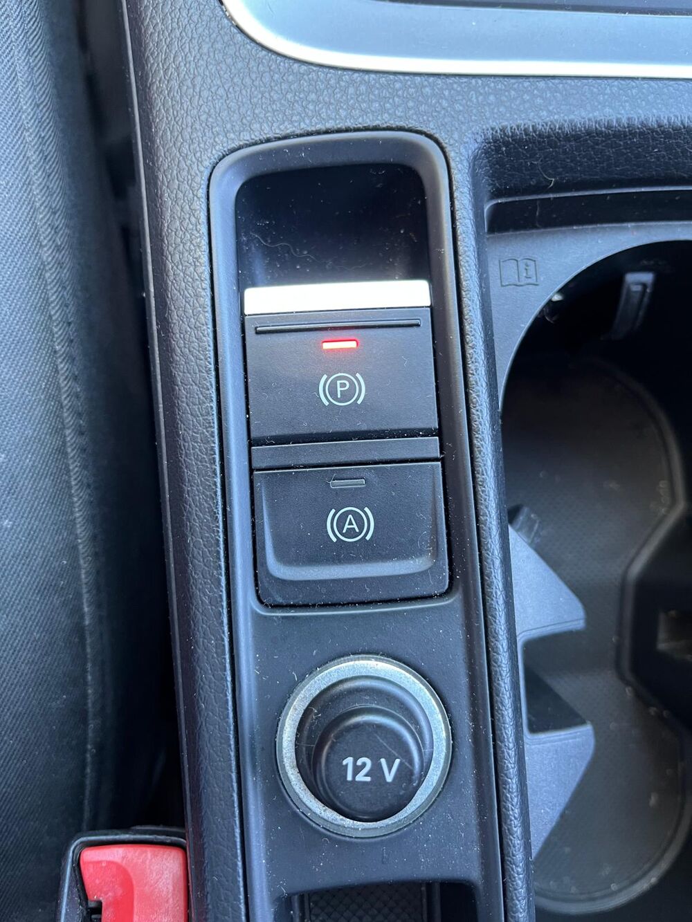 Q3 2.0 35 TDI 150 BUSINESS LINE S-TRONIC / R&Eacute;GULATEUR ADAPTATIF 2019 occasion 74600 Seynod