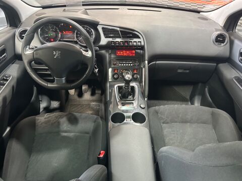 3008 1.6 THP 156 CH ALLURE / CHAINE DE DISTRI OK / TOIT PANORAMIQ 2013 occasion 29000 Quimper