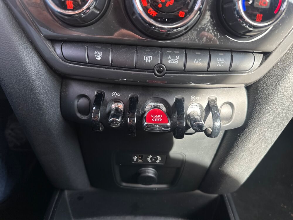 Countryman 1.5 136CH COOPER PACK CHILI 2017 occasion 25000 Besan&ccedil;on