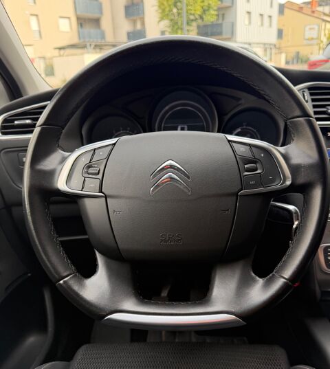 C4 1.2 PURETECH 110CV - MILLENIUM - ENTRETIEN COMPLET 2016 occasion 69150 D&eacute;cines-Charpieu