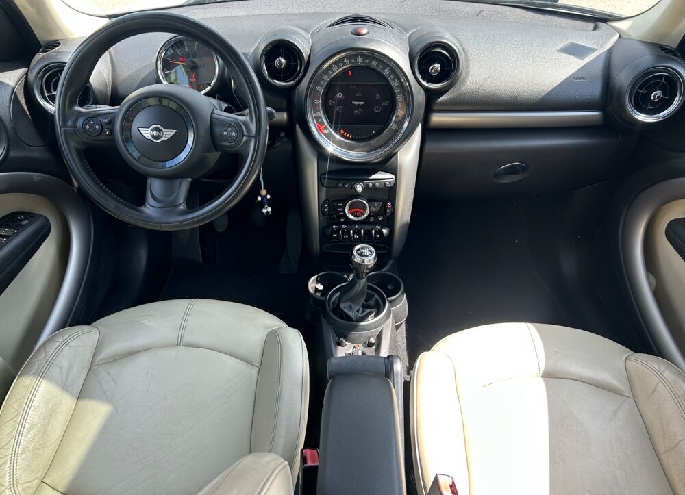 Countryman 1.6L D 112ch COOPER PACK CHILI - TOIT OUVRANT + RADARS AR 2015 occasion 38420 Le Versoud