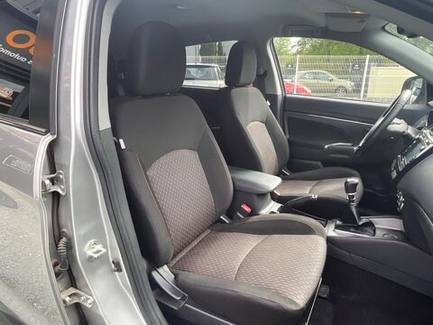 Asx 1.6 DID 115CH BLACK COLLECTION / CARPLAY / NAVIGATION / ATTE 2018 occasion 17000 La Rochelle