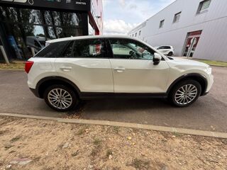 Q2 1.4 TFSI COD 150 BUSINESS LINE S-TRONIC BVA - CLIMATISATION 2017 occasion 76150 Saint-Jean-du-Cardonnay