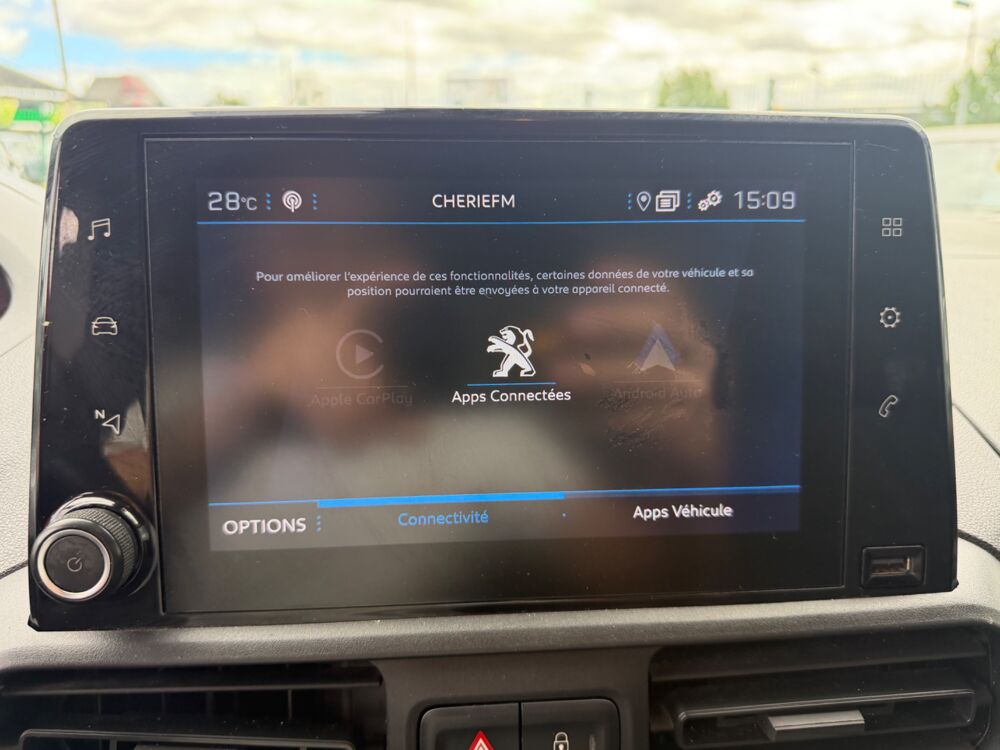 Partner FOURGON M 1.5 BLUEHDI 100Ch - 1&Egrave;RE MAIN - ATTELAGE - CARPLAY 2020 occasion 27000 &Eacute;vreux