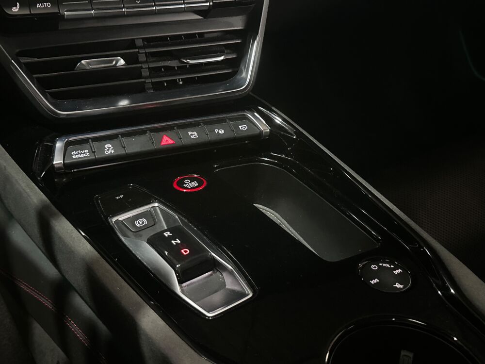 RS3 S EXTENDED 598 CH / PACK RS / FREINS CARBID ROUGE / JANTES 2022 occasion 29000 Quimper