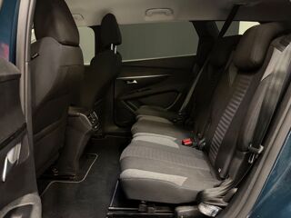 5008 1.2 PURETECH 130ch STYLE 7 PLACES 2022 occasion 37100 Tours