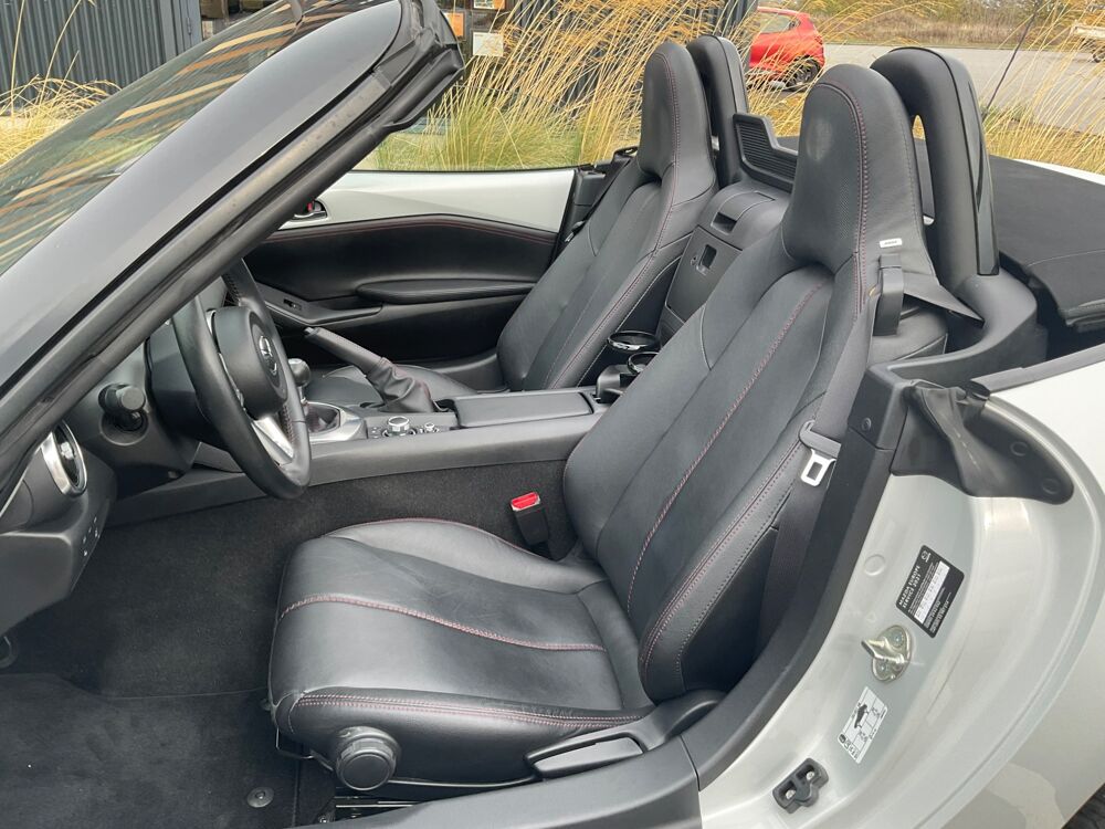 MX-5 ROADSTER 2.0 160 SPORT LINE ST - Si&egrave;ges cuirs chauffants/GPS 2017 occasion 78410 Flins-sur-Seine