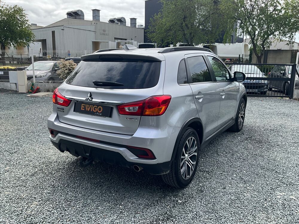 Asx 1.6 DID 115CH BLACK COLLECTION / CARPLAY / NAVIGATION / ATTE 2018 occasion 17000 La Rochelle