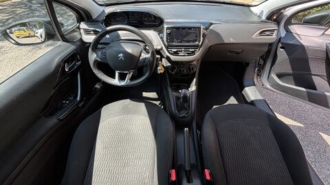 208 GENERATION-I 1.2 PURETECH 80 Ch STYLE* DISTRIBUTION NEUVE*CA 2018 occasion 13009 Marseille