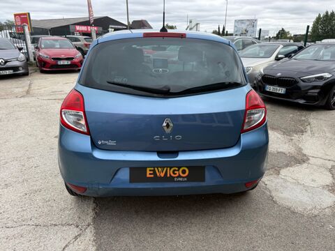 Clio 1.5 DCI 70CH AUTHENTIQUE - CLIMATISATION - CARPLAY 2010 occasion 27000 &Eacute;vreux