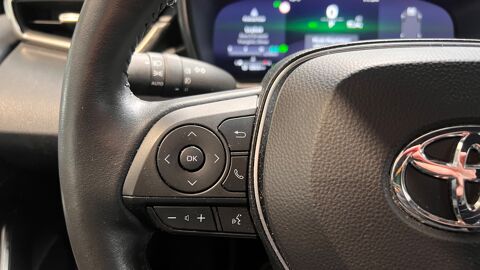 Corolla 1.8 HYBRIDE 140 Ch DESIGN BVA - CARPLAY - VOLANT CHAUFFANT - 2023 occasion 33610 Cestas