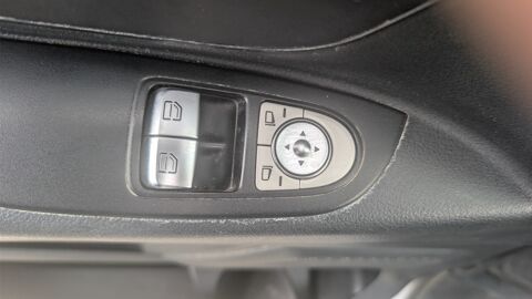 Vito FOURGON LONG 2.2 114 BLUETEC 136 ch + ATTELAGE ET BARRE DE T 2019 occasion 42160 Andr&eacute;zieux-Bouth&eacute;on