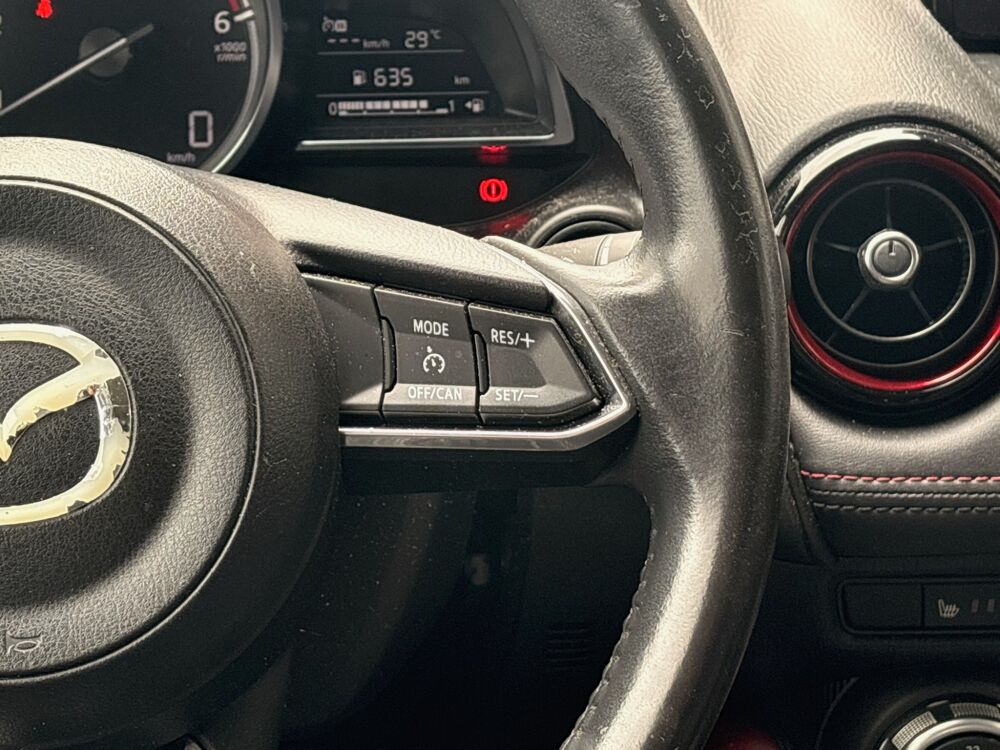 Cx-3 1.5 SKYACTIV-D 105 ch SIGNATURE 2018 occasion 64320 Idron