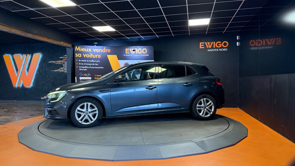 M&eacute;gane 1.5 BLUEDCI 115 BUSINESS BVA//START&STOP//RADAR AV-AR //BLUE 2019 occasion 44300 Nantes