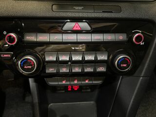 Sportage 1.7 CRDi 115ch ISG Premium Business - TOIT OUVRANT - JBL AUD 2016 occasion 69400 Arnas
