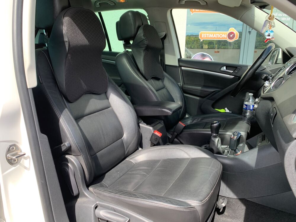 Tiguan 1,4 TSI 122ch BLUEMOTION / TOIT OUVRANT/SIEGES CUIR / Cha&icirc;ne 2012 occasion 69420 Ampuis