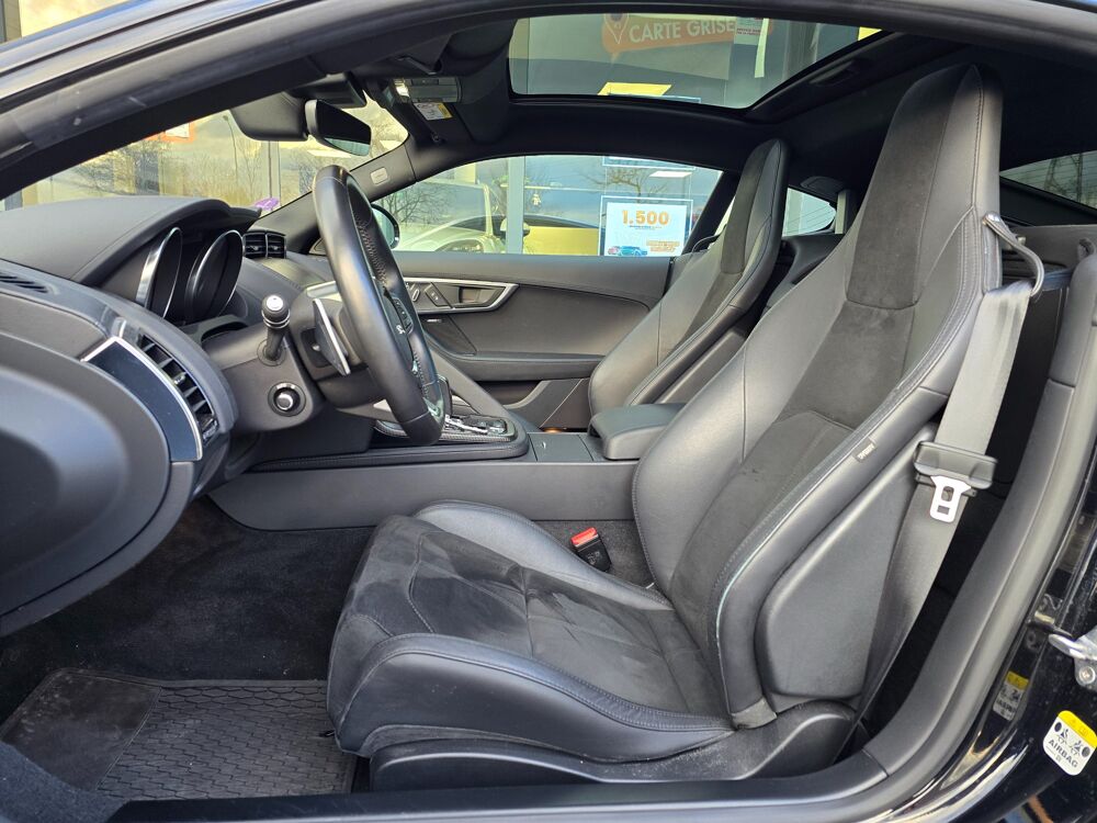 F-Type 3.0 V6 SURALIMENTE 380ch R-DYNAMIC AWD MERIDIAN/TOIT PANORAM 2018 occasion 68170 Rixheim