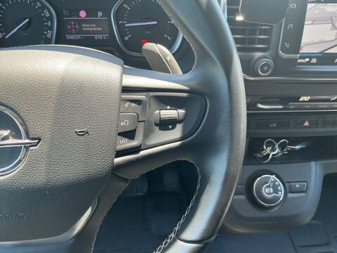 Vivaro COMBI 2.0 D 145 CH L3H1 XL BVA CABINE APPROFONDIE / AMENAGE 2023 occasion 17000 La Rochelle