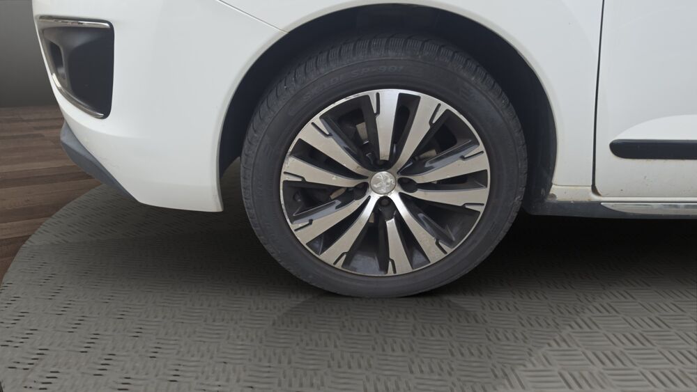 3008 2.0 HYBRID4 E-HDI 200H 165 ch FULL-HYBRID 4X4 ETG BVA S&S- G 2014 occasion 68000 Colmar