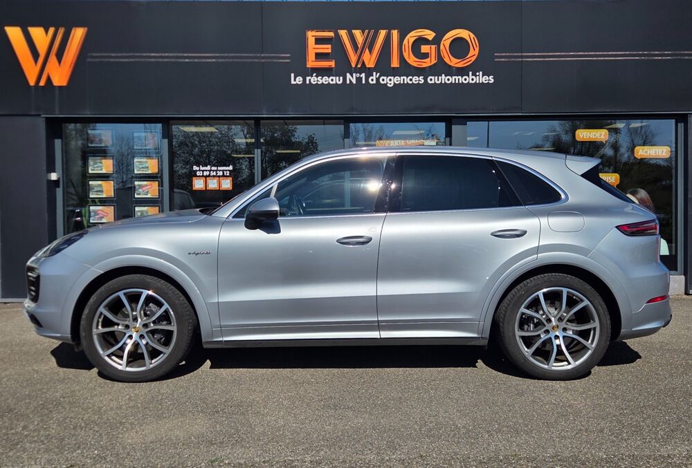 Cayenne 3.0 E-HYBRID 462 ch Pack sport design / PDLS+ / TOIT PANO O 2019 occasion 68170 Rixheim