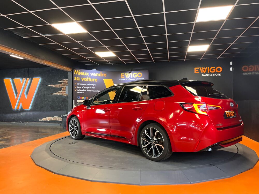 Corolla TOURING SPORTS 2.0 180H 155 HYBRID COLLECTION BVA // TOIT OU 2022 occasion 44300 Nantes