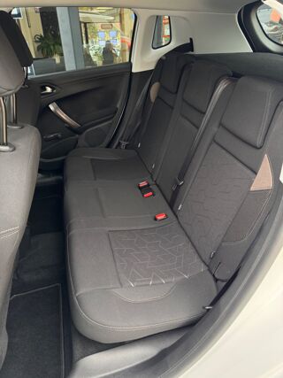 2008 GENERATION-I 1.2 VTI 82CH STYLE - 1ER MAIN - ENTRETIEN COMPL 2015 occasion 57600 Forbach
