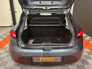 Clio 0.9 TCE 75CH ENERGY LIMITED / FAIBLE CONSO / IDEAL JEUNE PER 2019 occasion 17430 Tonnay-Charente