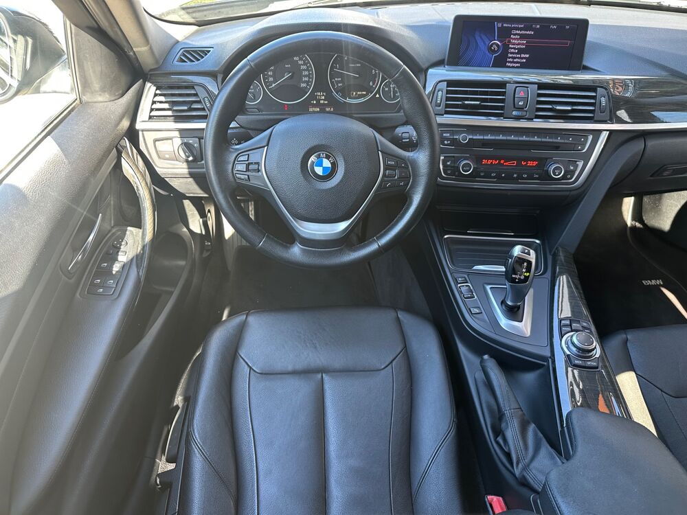 S&eacute;rie 3 2L 320D LUXURY 165ch SIEGES AV CHAUFFANTS / CAMERA DE RECUL 2012 occasion 38420 Le Versoud