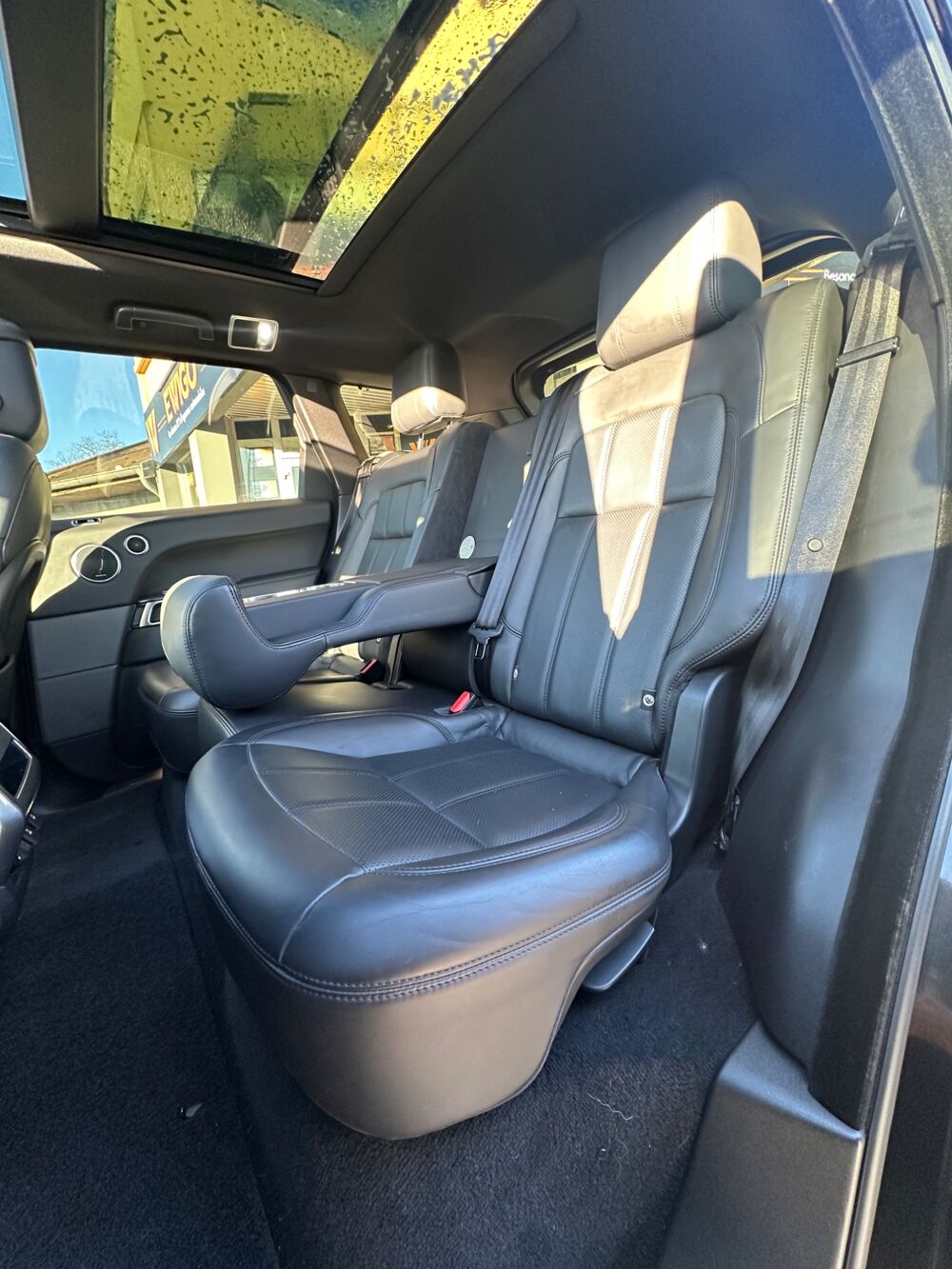 Range Rover 3.0 SDV6 306 HSE DISTRIBUTION NEUF DYNAMIC MARK VII 4WD BVA 2019 occasion 25000 Besan&ccedil;on