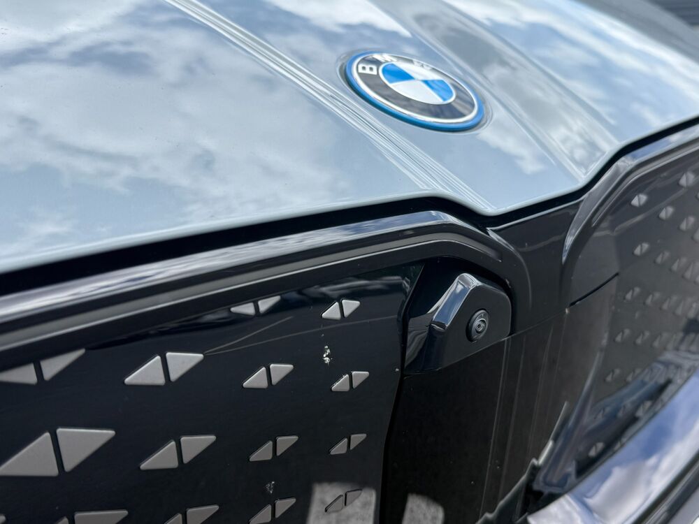iX2 ELECTRIC 315 ch 141PPM 64.8KWH M-SPORT XDRIVE BVA 2024 occasion 17100 Saintes