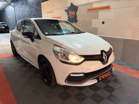 Clio 4RS 1.6 TCE 200CV EDC BVA-PREMIERE MAIN-ORIGINE FRANCE 2015 occasion 60740 Saint-Maximin