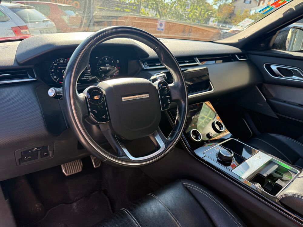 Range rover velar 3.0 D300 4WD BVA 1E MAIN SUIVI LAND ROVER CARPLAY 2017 occasion 25000 Besan&ccedil;on