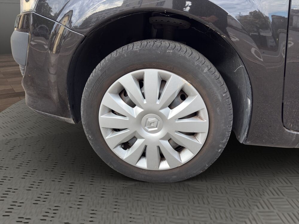 Grand Modus 1.2 75 ECO POINT-COM - CT VIERGE - ENTRETIEN RENAULT - GARAN 2011 occasion 68000 Colmar