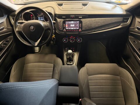 Giulietta 1.6 JTDM 120 Ch BUSINESS START-STOP 2017 occasion 24750 Tr&eacute;lissac